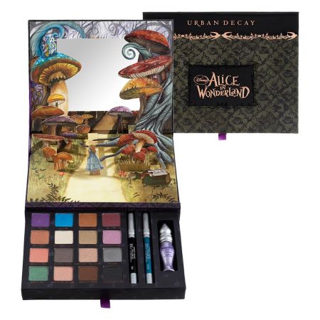 Alice in Wonderland: il cofanetto trucchi di Sephora