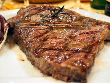 Bistecca: l’allergia è causata da uno zucchero