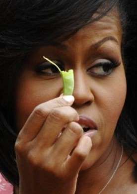 Michelle Obama: “Per la salute dei bambini stop a cibo spazzatura”