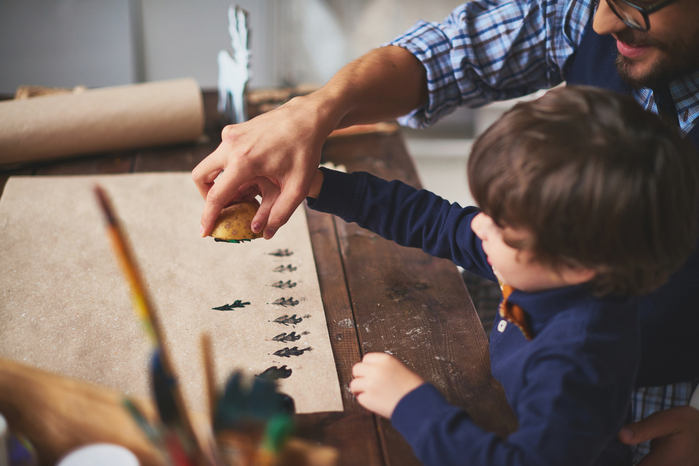 Bricolage per bambini: costruire i timbri