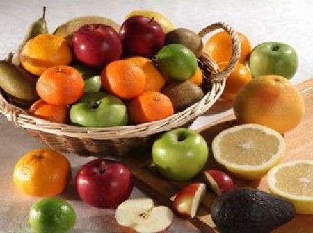 Frutta di stagione per variare le fonti alimentari