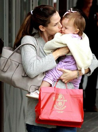 Jennifer Garner con una borsa Tod’s