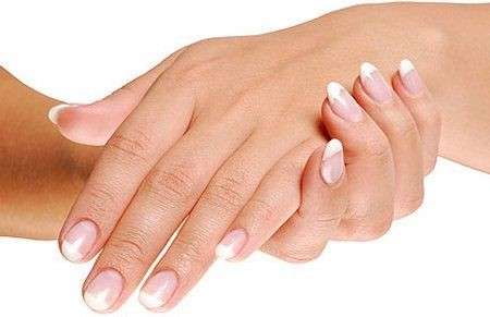 Come realizzare una perfetta manicure