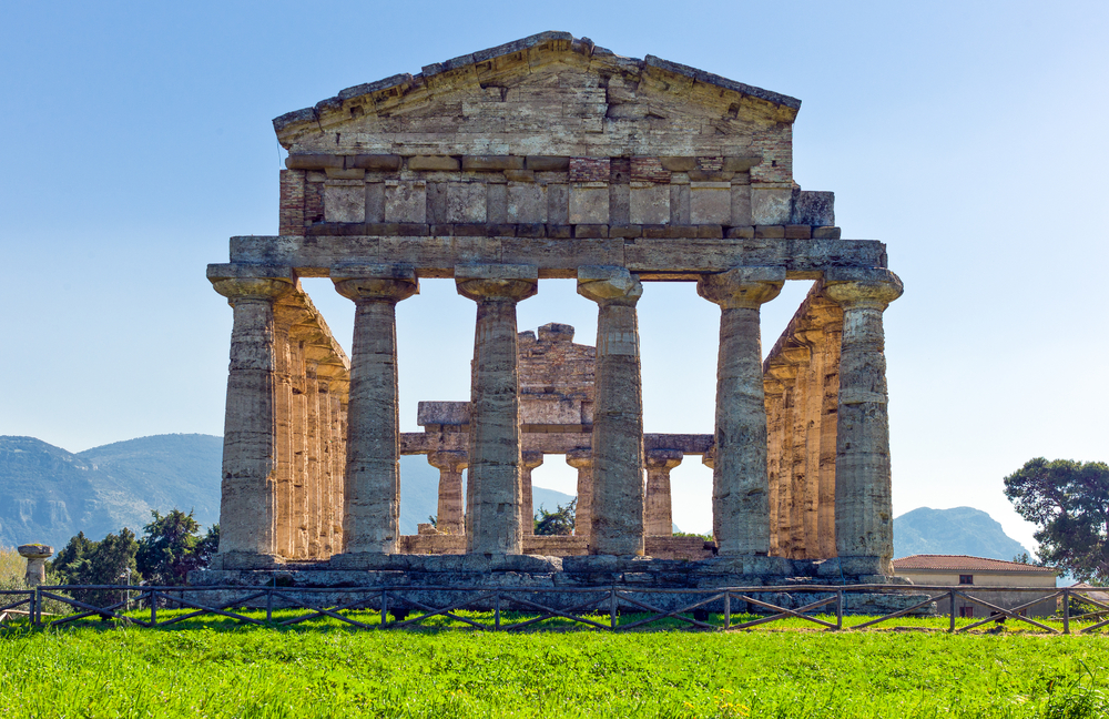 Trascorri un week-end romantico a Paestum!