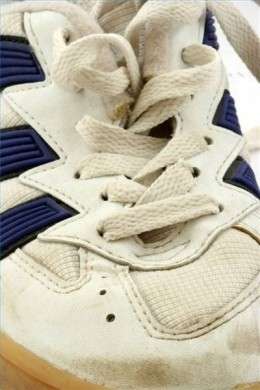 Rimedi Naturali: scarpe da ginnastica sempre profumate