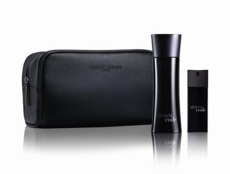 Giorgio Armani presenta i kit da viaggio di Acqua di Gio’ e Armani Code