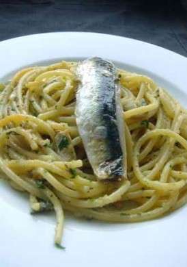 Ricette dietetiche di pesce: pasta con le sarde
