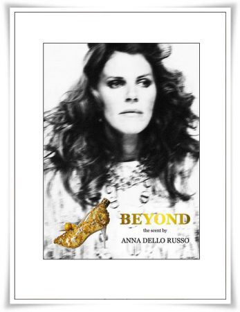 Anna Dello Russo lancia il suo profumo Beyond