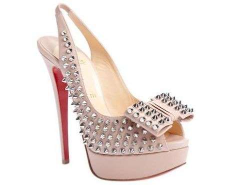 It shoes: Christian Louboutin Clou Noeud Studded