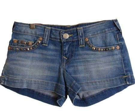 True Religion: gli shorts in denim delle celebrities