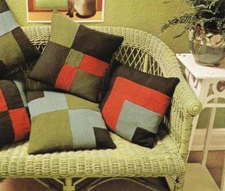 Lavori a maglia: impreziosisci il soggiorno con dei morbidi cuscini