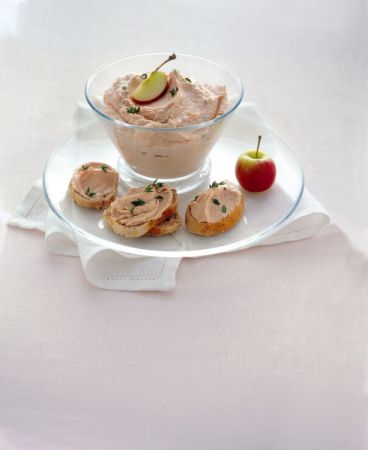 Ricette antipasti: mousse rosa alla robiola