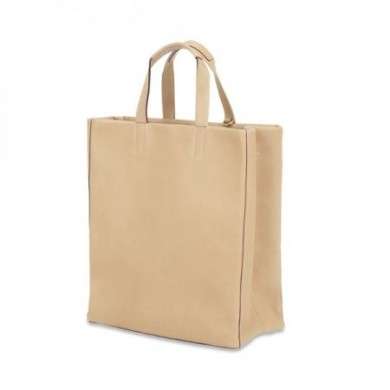 Loewe: La sua it-bag è la Papelle bag