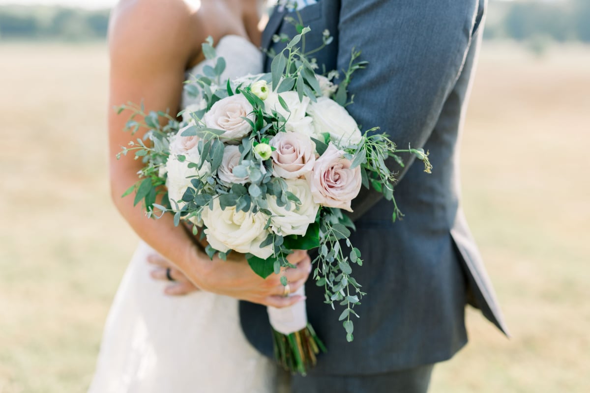 Bouquet sposa: i fiori più belli per tutte le stagioni