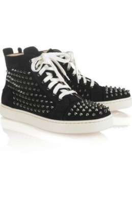 Scarpe Christian Louboutin, le sneakers con le borchie