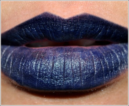 Tendenze make up inverno 2011: il rossetto blu