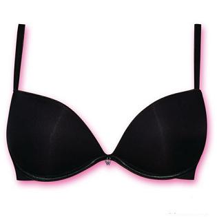 Wonderbra: il reggiseno Push-up Full effect che regala 2 taglie!