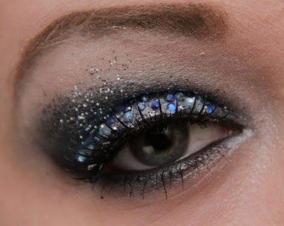 Look di Capodanno: make up glitterato