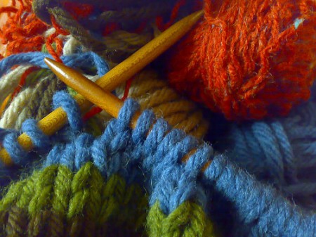 Lavori a maglia: come realizzare un campione