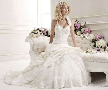 Abiti da sposa 2011: collezioni Nicole Fashion Group