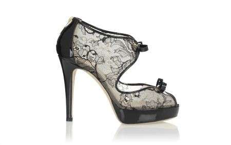 Scarpe Ballin: pizzo nero per la linea ispirata al Burlesque