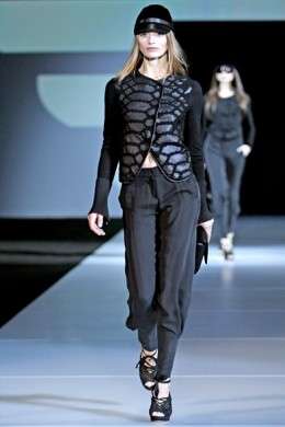 Emporio Armani: collezione A/I 2011-12 a Milano Moda Donna