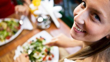 Mangiare sano ed equilibrato per restare in forma