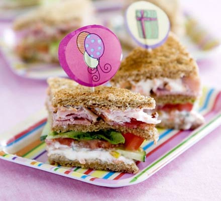 Ricette per bambini: sandwich colorati
