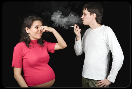 Gravidanza: anche il fumo passivo è nocivo per il feto