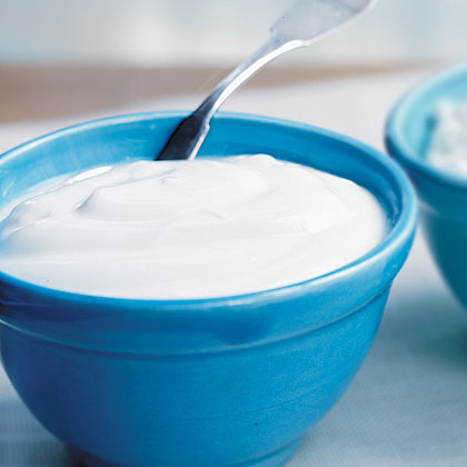Viso, peeling addolcente fai da te allo yogurt