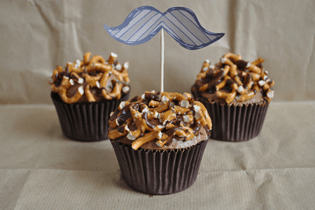 Ricette Festa del papà: muffin con i baffi