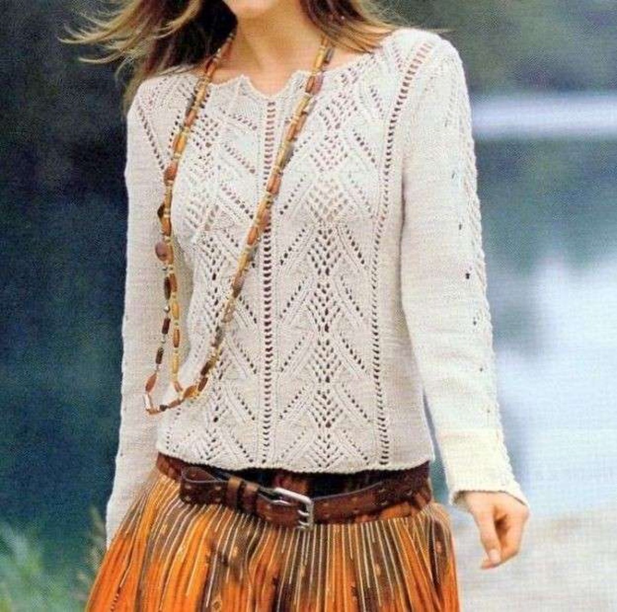 Lavori ai ferri: crea un maglione bianco a punto treccia [FOTO] | Pourfemme