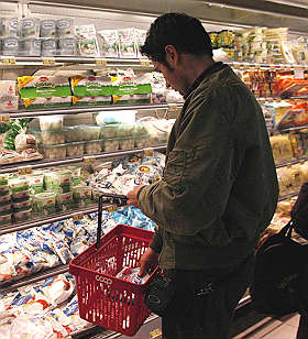 Alimentazione equilibrata, i consigli arrivano dai negozianti