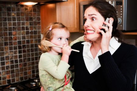 Mamme lavoratrici? La categoria più stressata in assoluto