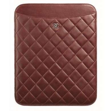 Chanel: custodie per iPhone e iPad chic ed eleganti