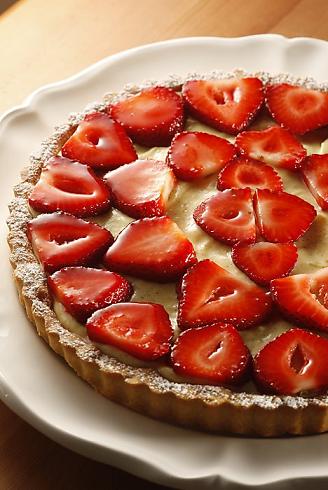 Ricette dolci: crostata con crema e fragole
