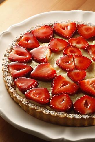 Ricette dolci: crostata con crema e fragole