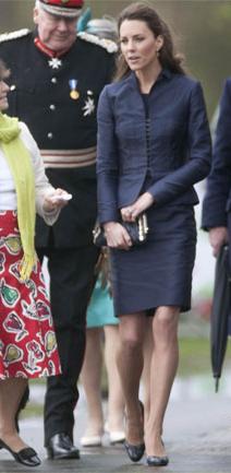 Kate Middleton con tailleur Vintage Amanda Wakeley