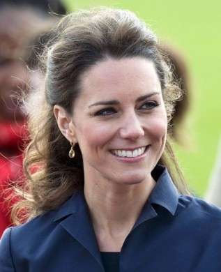 Matrimonio William e Kate: Kate Middleton sceglie gli abiti low cost Warehouse per la luna di miele