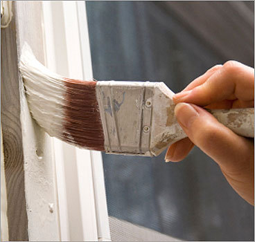 Fai da te: come dipingere una porta