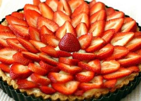 Ricette facili e veloci: crostata con fragole fresche