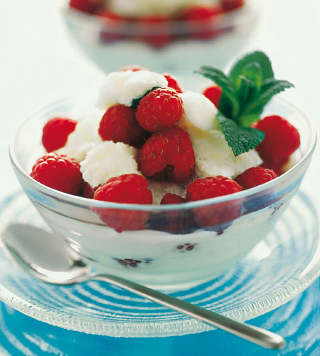 Ricette light dolci: dessert di yogurt e cereali