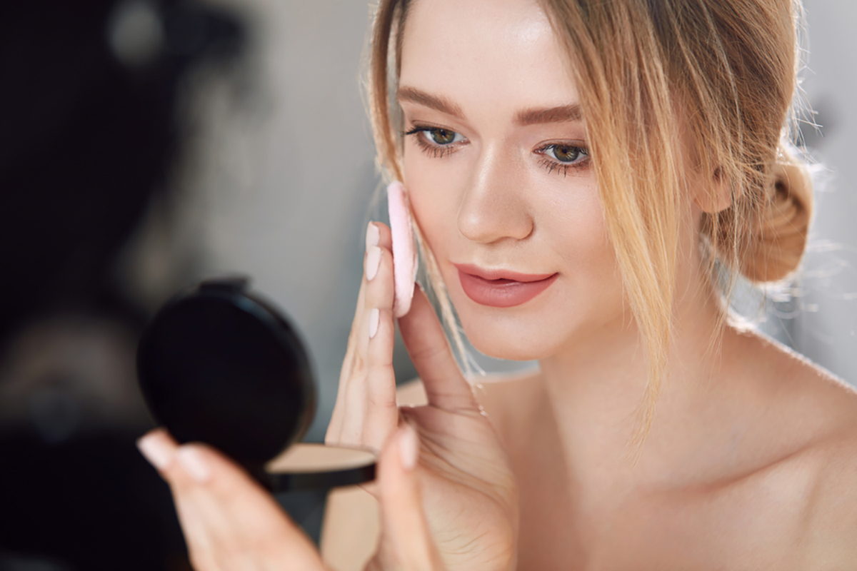 Come applicare il fondotinta: consigli pratici per il make-up