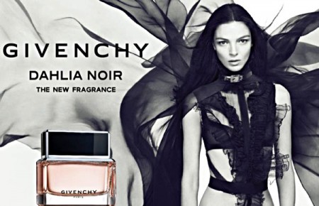 Givenchy adv del profumo “Dahlia Noir” con Mariacarla Boscono