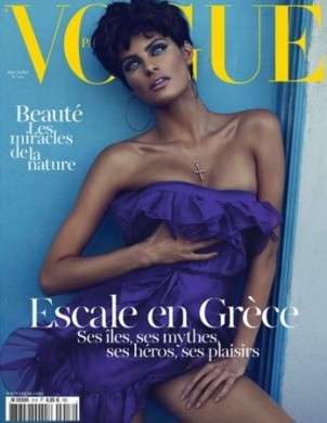 Isabeli Fontana su Vogue Paris in stile Almodovar