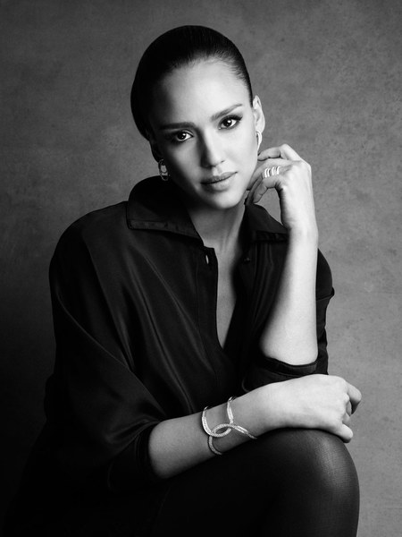 Jessica Alba è il nuovo volto di Piaget Possession