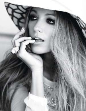 Blake Lively bellissima per gli scatti di Glamour US