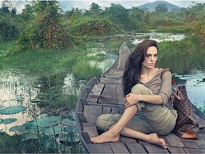 Louis Vuitton, ecco la campagna con Angelina Jolie