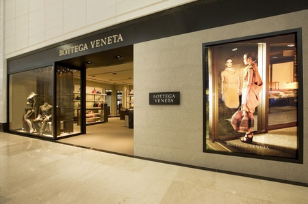 Bottega Veneta sbarca in Cina con il suo lusso chic e senza logo