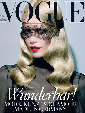 Claudia Schiffer per Vogue Germania nel numero di Agosto 2011: chic e sensuale!